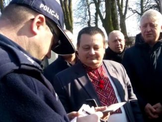 Ukraiński polityk neobanderowskiej „Swobody” wychwalał Banderę i UPA w Sahryniu. Wezwano policję [+VIDEO]