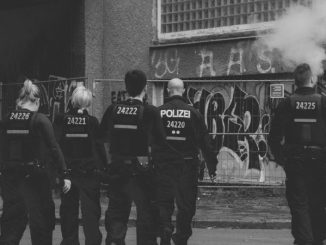 Niemcy o ekstremistach w policji