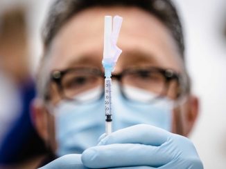 kraj wstrzymał stosowanie szczepionki AstraZeneca